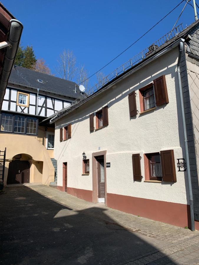 Ferienhaus Eifelstuben Mit Charme - Bauernstube Vulkaneifel - Naehe See Und Burgruine Ulmen Экстерьер фото